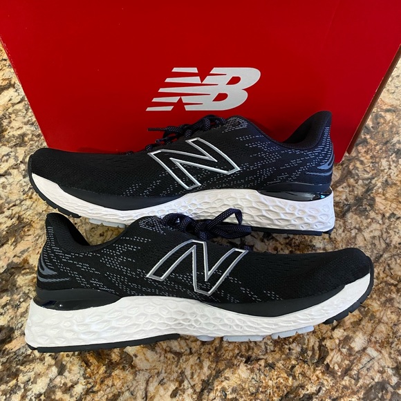 NWT NEW BALANCE RUNNING COURSE - Picture 4 of 11